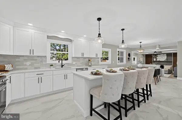 1817 Rolling Ln, CHERRY HILL, NJ 08003