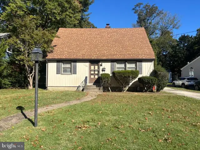 1329 Maple Ave, Haddon Heights, NJ 08035 - #1