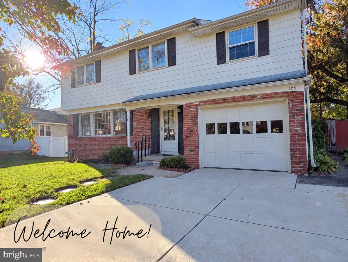 129 Ashbrook Rd, Cherry Hill, NJ 08034 - #1