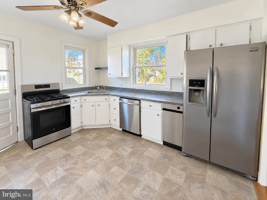 120 Lenape Rd, Cherry Hill, NJ 08002 - #3