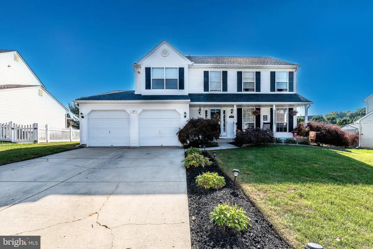 57 Larkspur Cir, Sicklerville, NJ 08081 - #1