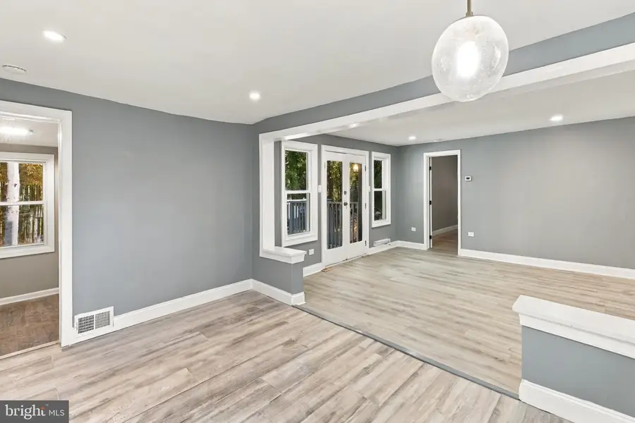 68 Albertson Ave, Clementon, NJ 08021 - #3
