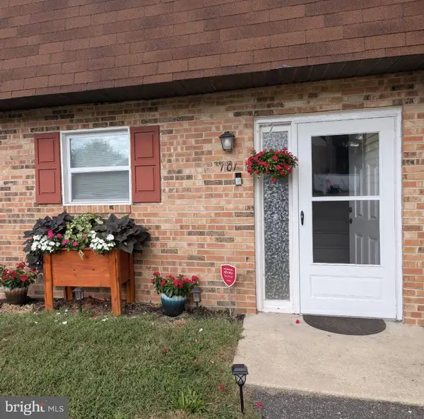 101 La Cascata, CLEMENTON, NJ 08021