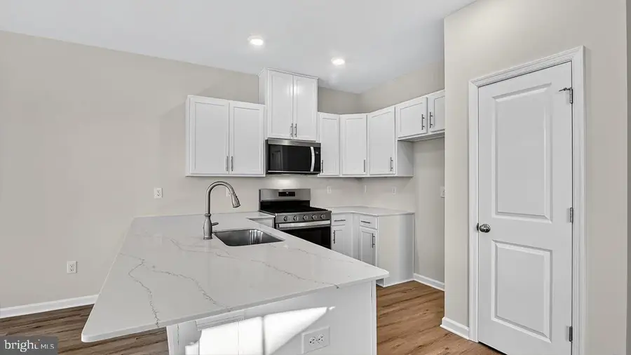 220 Bentz Ave, Villas, NJ 08251 - Image #3