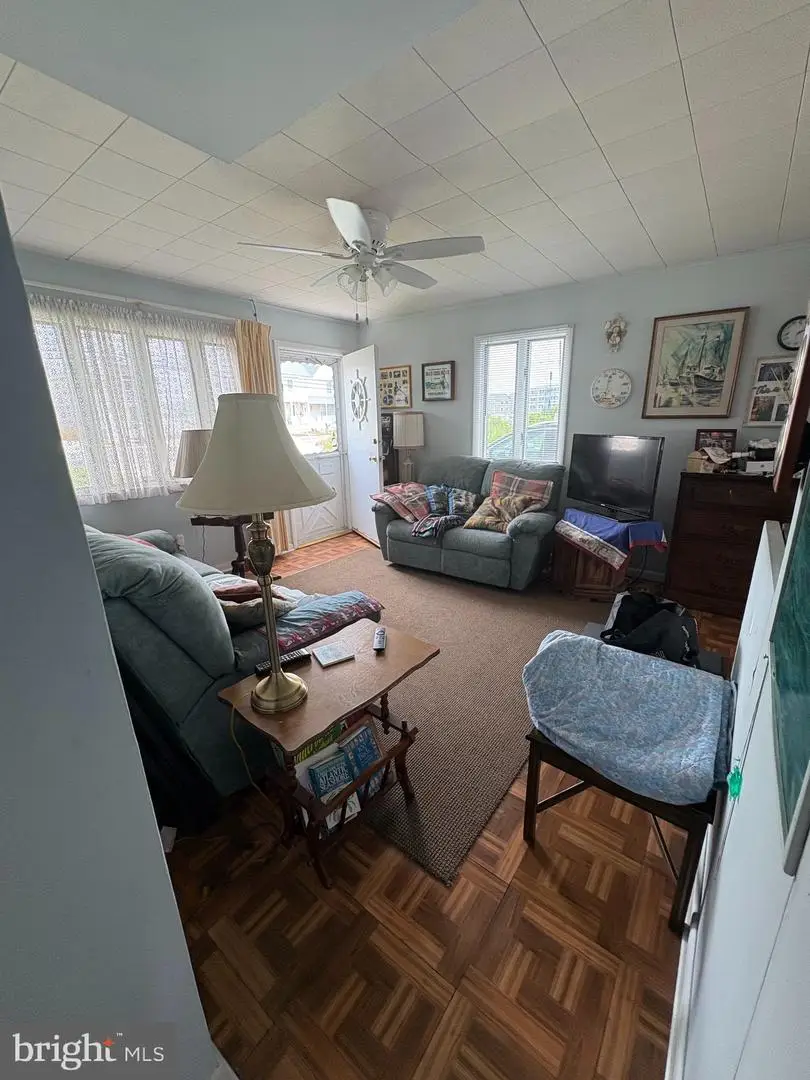 616 W Spruce Ave, North Wildwood, NJ 08260 - Image #3