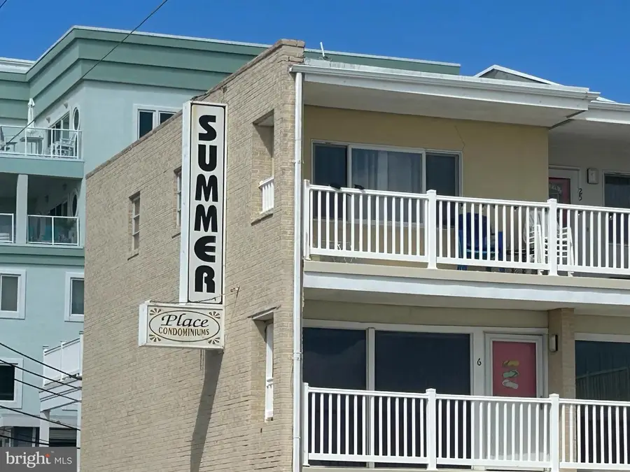 427 E Monterey Ave, Wildwood, NJ 08260 - Image #2