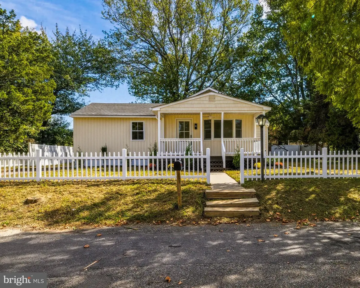 24 N 12th St, Villas, NJ 08251 - Image #1