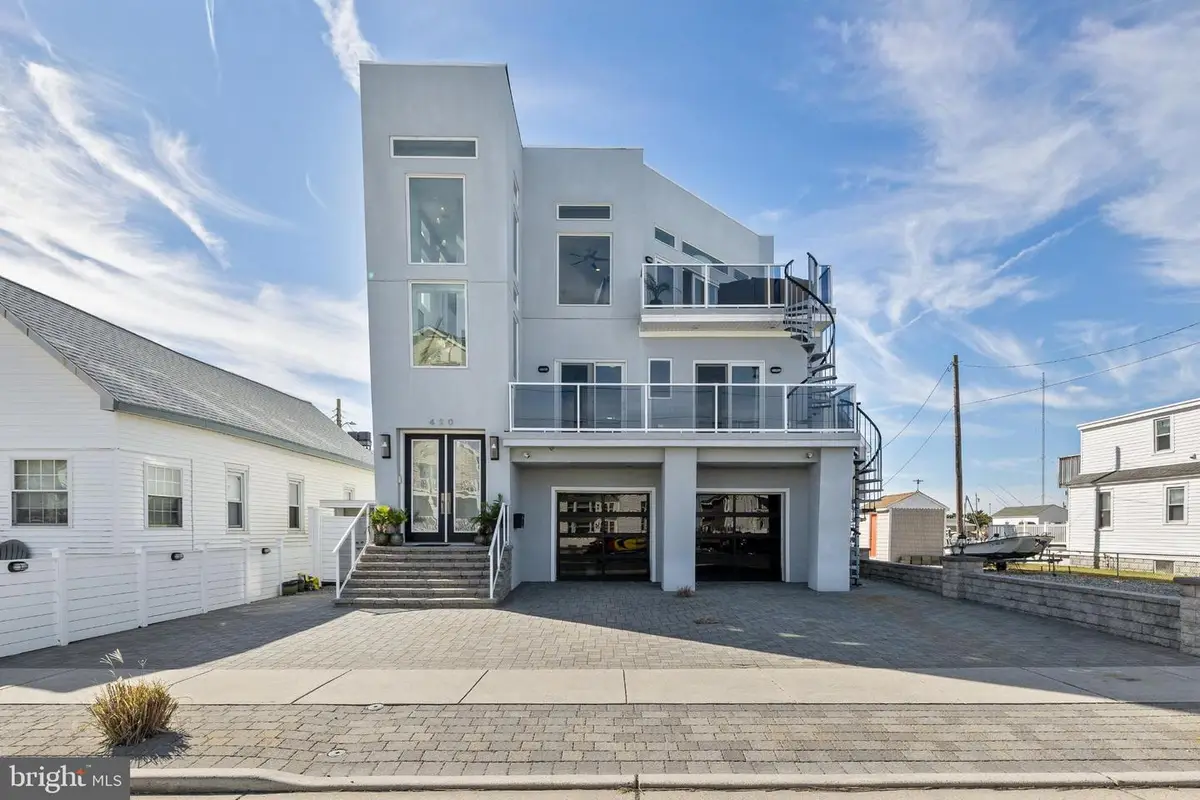 420 W 17th Ave, North Wildwood, NJ 08260 - Image #1