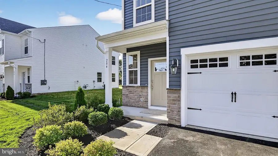 128 W Montgomery Ave, Wildwood, NJ 08260 - Image #2