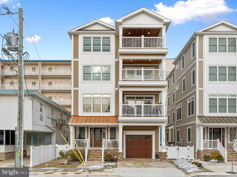 419 E Louisville Ave, Wildwood, NJ 08260 - #2