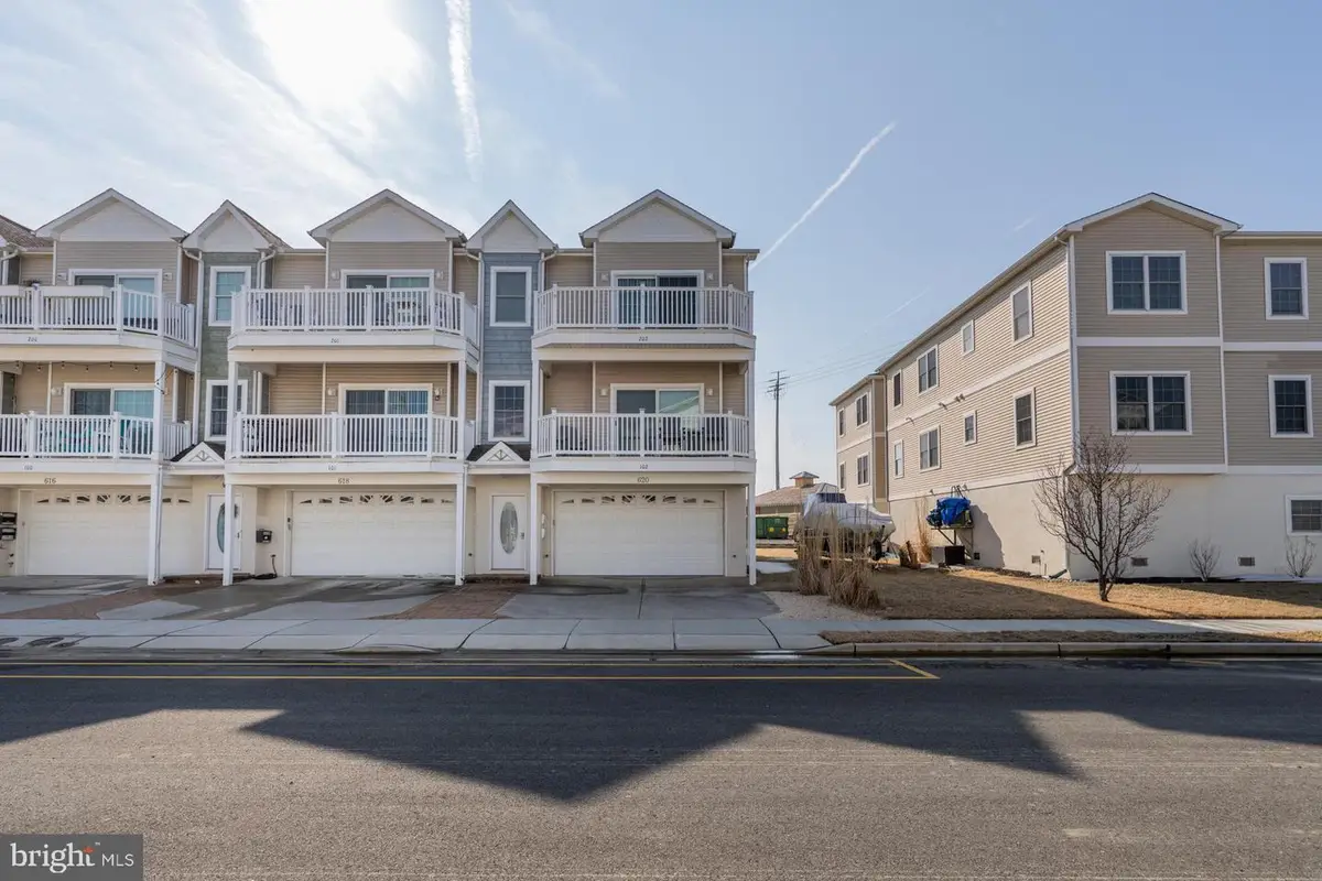 620 W Burk Ave #102, Wildwood, NJ 08260 - #1