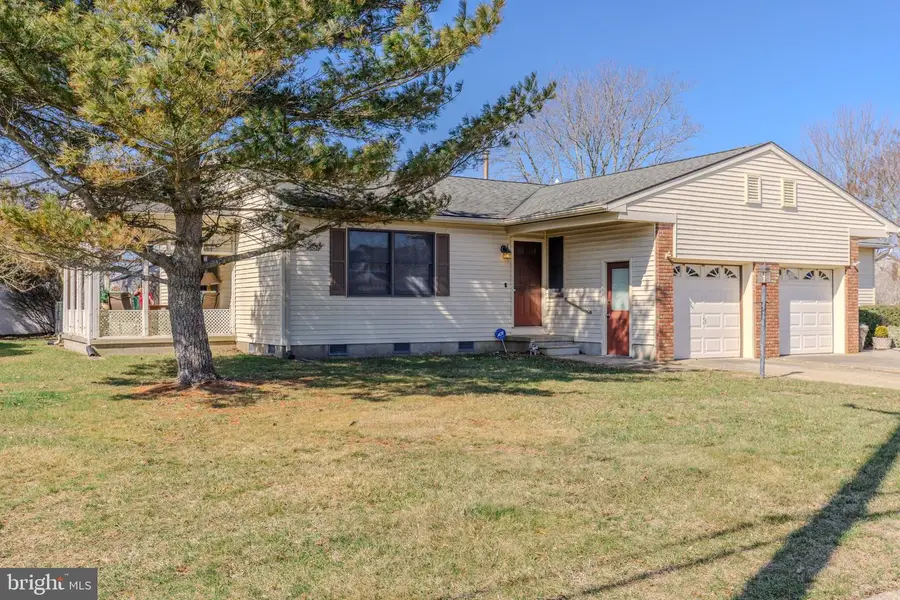 1112 Pittsburgh Ave, Cape May, NJ 08204 - #2