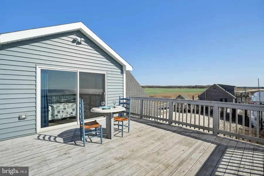 27 S Beach Ave, Cape May Court House, NJ 08210 - #2