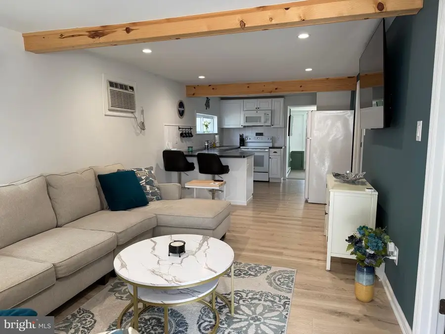 25 Matthews Ave, Villas, NJ 08251 - #3