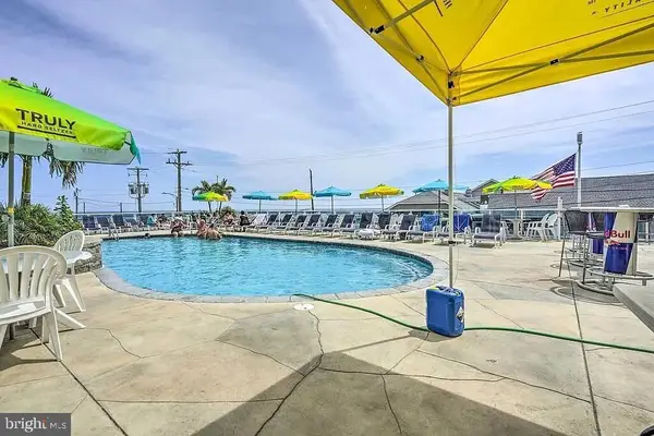 106-unit 104# W Spruce Ave, WILDWOOD, NJ 08260