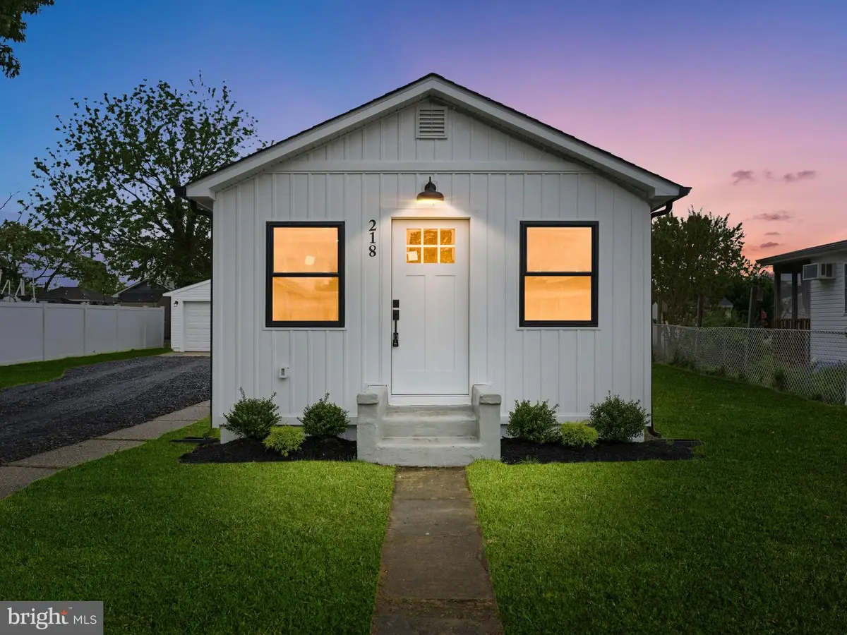 218 Woodland Ave, Villas, NJ 08251 - #1