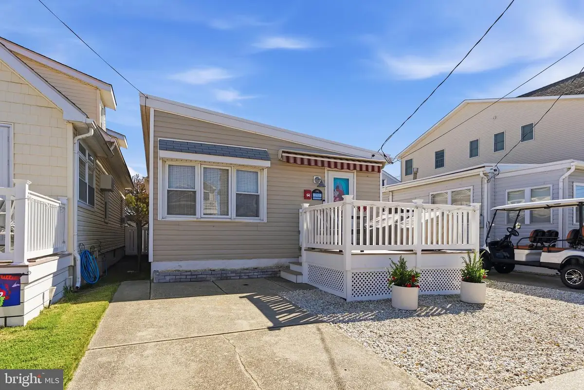 219 W 10th Ave, Wildwood, NJ 08260 - #1