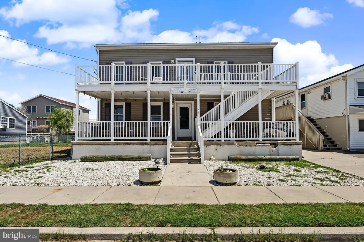 523 W Maple Ave, Wildwood, NJ 08260 - #1