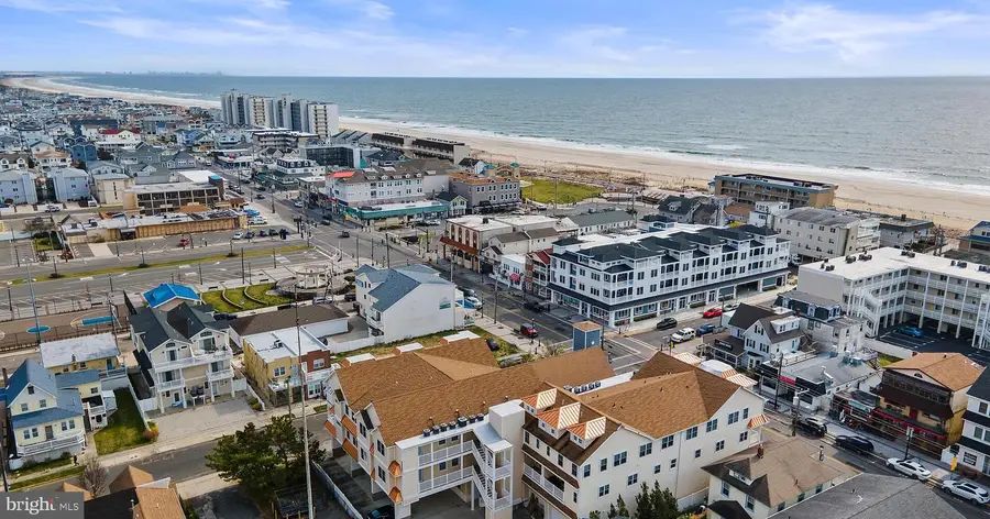 4204 Landis Ave, Sea Isle City, NJ 08243 - #3
