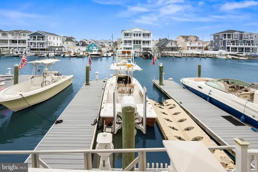 412 W Dock St, Wildwood, NJ 08260 - #2