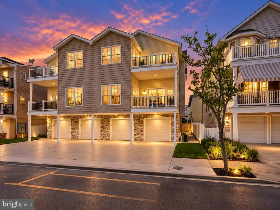 121 E Maple Ave #2, Wildwood, NJ 08260 - #3