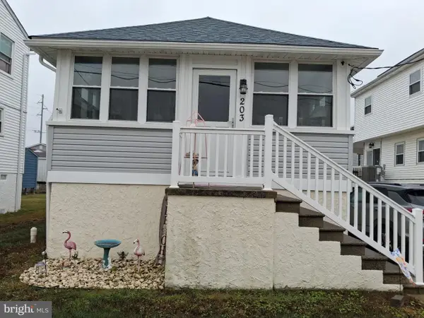 203 J Ave, WEST WILDWOOD, NJ 08260