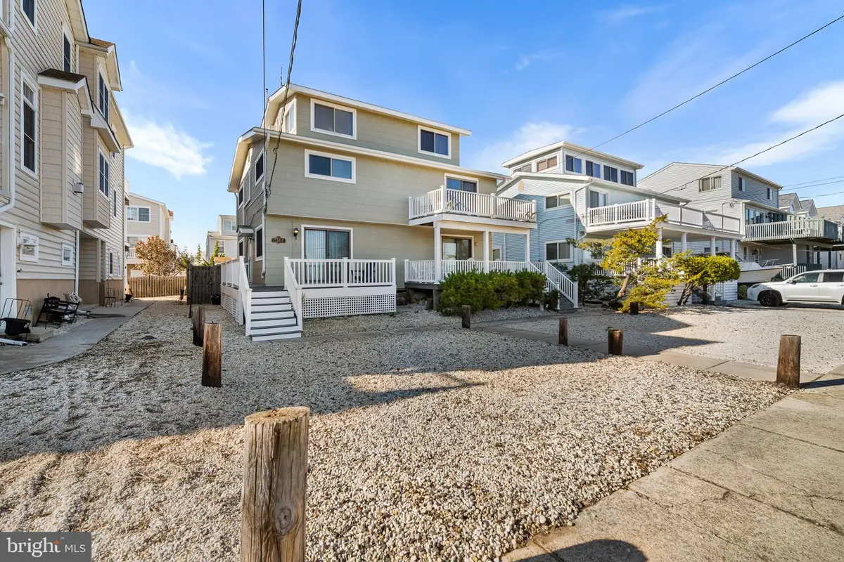 316 38th St, Sea Isle City, NJ 08243 - #1