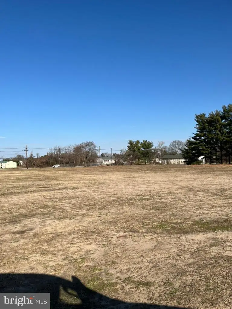 433 Crown Point Rd, Thorofare, NJ 08086 - Image #1