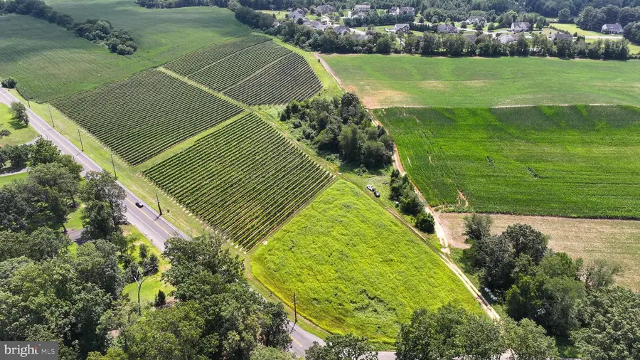 101 Griffin Rd, Mullica Hill, NJ 08062 - Image #3