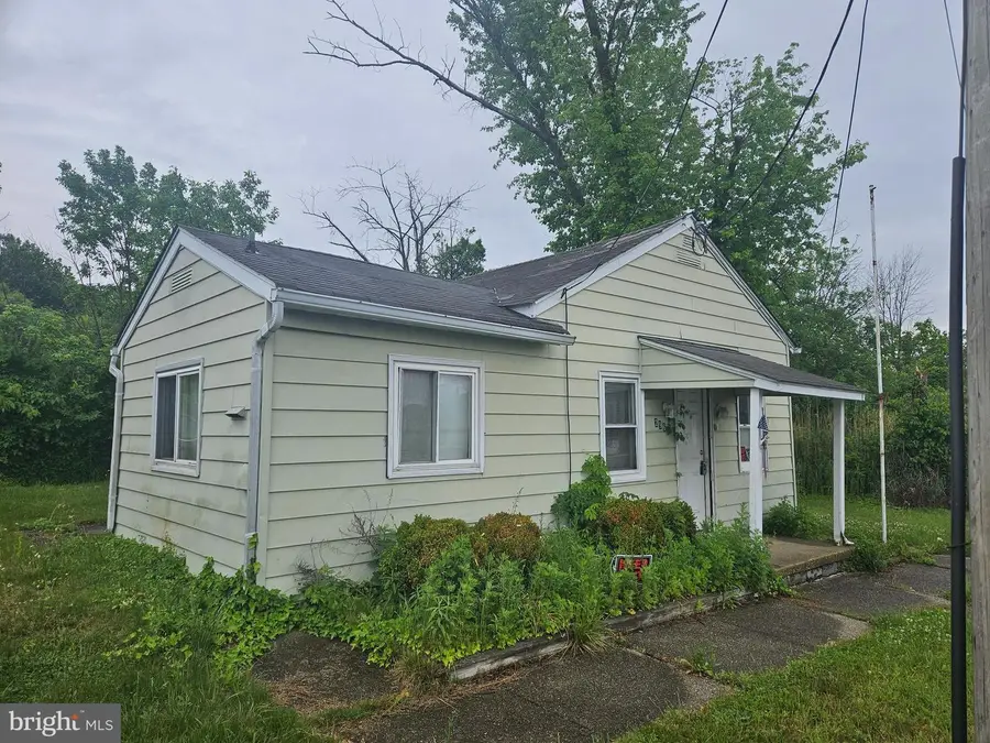 296 Ogden Station Rd, West Deptford, NJ 08086 - Image #2