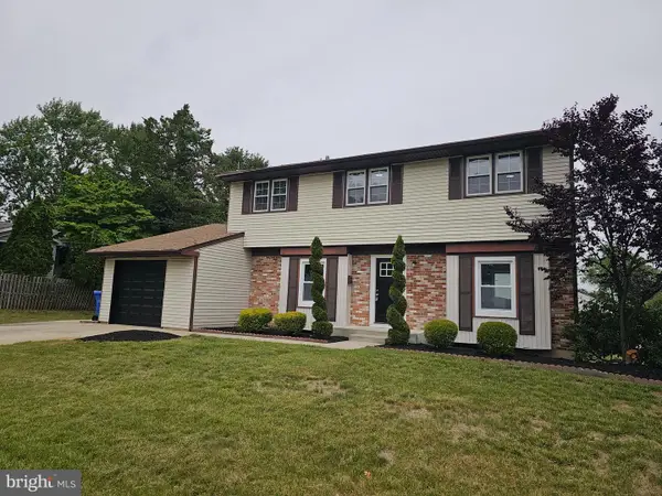 102 Forrest Dr, TURNERSVILLE, NJ 08012
