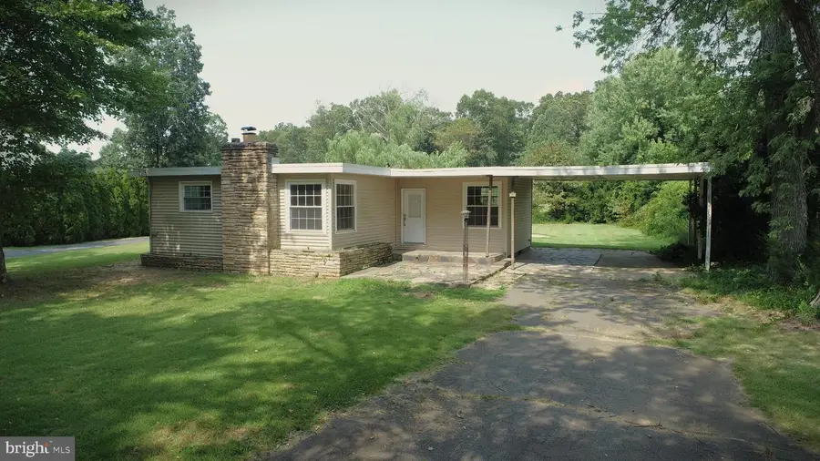 1097 Dutch Mill Rd, Malaga, NJ 08328 - Image #2