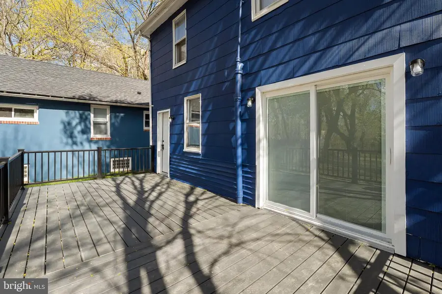 221 Oak St, Williamstown, NJ 08094 - Image #3