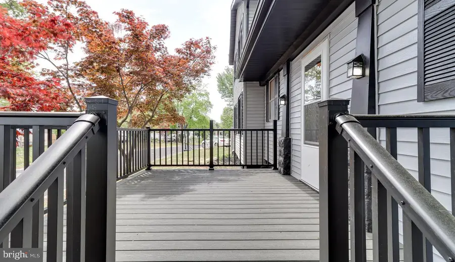 204 W Landing Rd, Mantua, NJ 08051 - Image #2