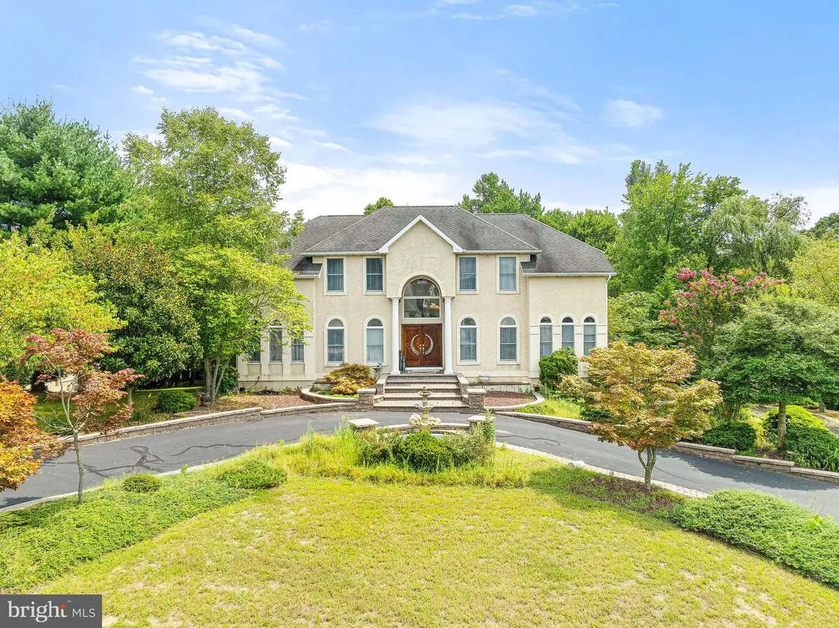 11 Samantha Ct, Sewell, NJ 08080 - Image #1