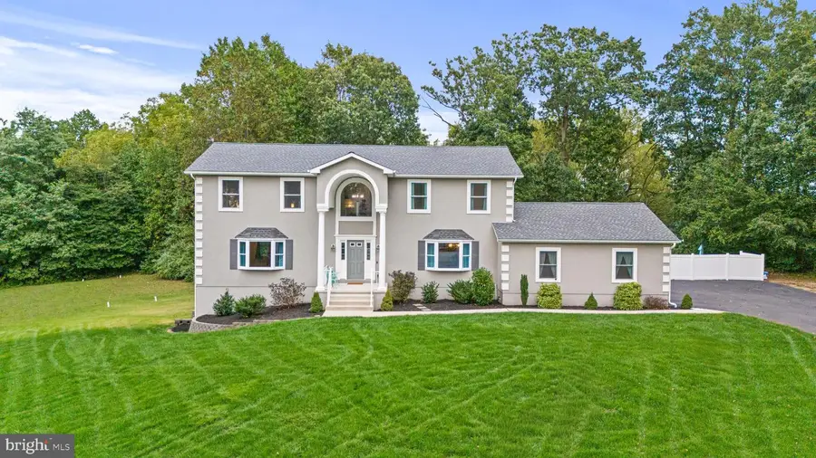 163 Erica Ct, Swedesboro, NJ 08085 - Image #2