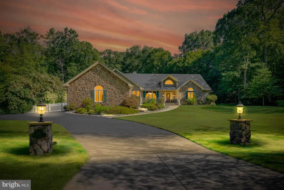 24 Fox Haven Ln, Mullica Hill, NJ 08062 - Image #1