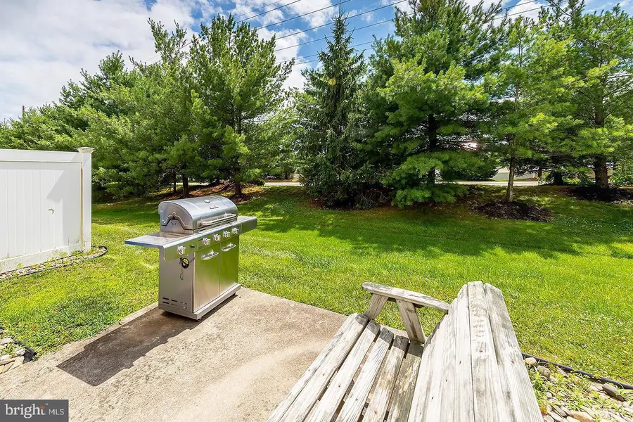 127 Acorn Dr, Mount Royal, NJ 08061 - Image #2