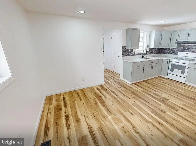 626 Green St, Woodbury, NJ 08096 - Image #2