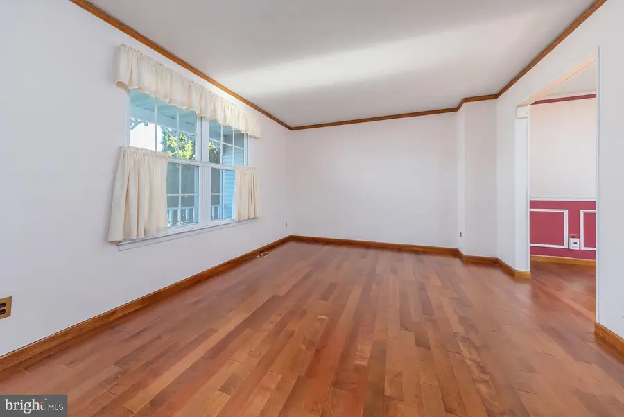 232 Fawn Meadows Dr, Mount Royal, NJ 08061 - Image #3