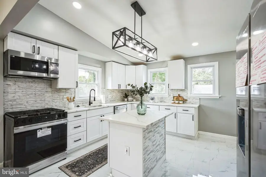 1215 S Academy St, Glassboro, NJ 08028 - Image #2