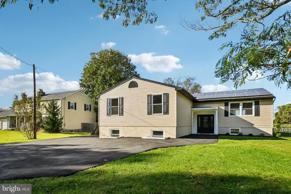 229 Prosser Ave, WILLIAMSTOWN, NJ 08094