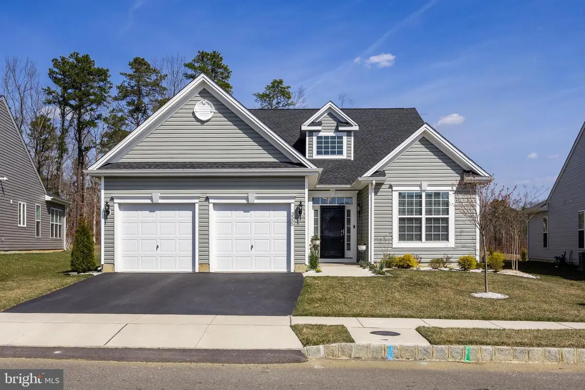 3555 Castleton Dr, Williamstown, NJ 08094 - Image #1