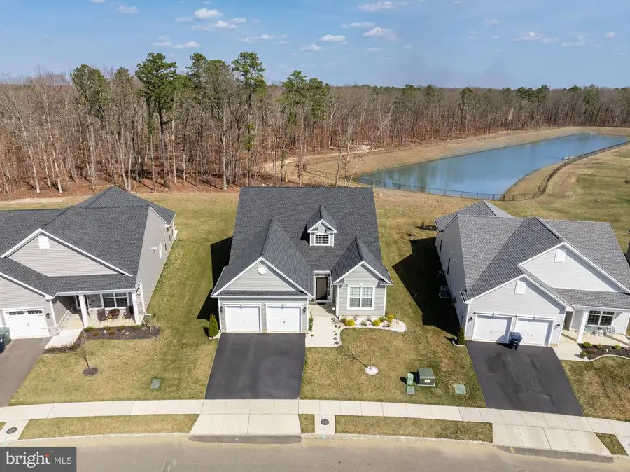 3555 Castleton Dr, Williamstown, NJ 08094 - Image #2