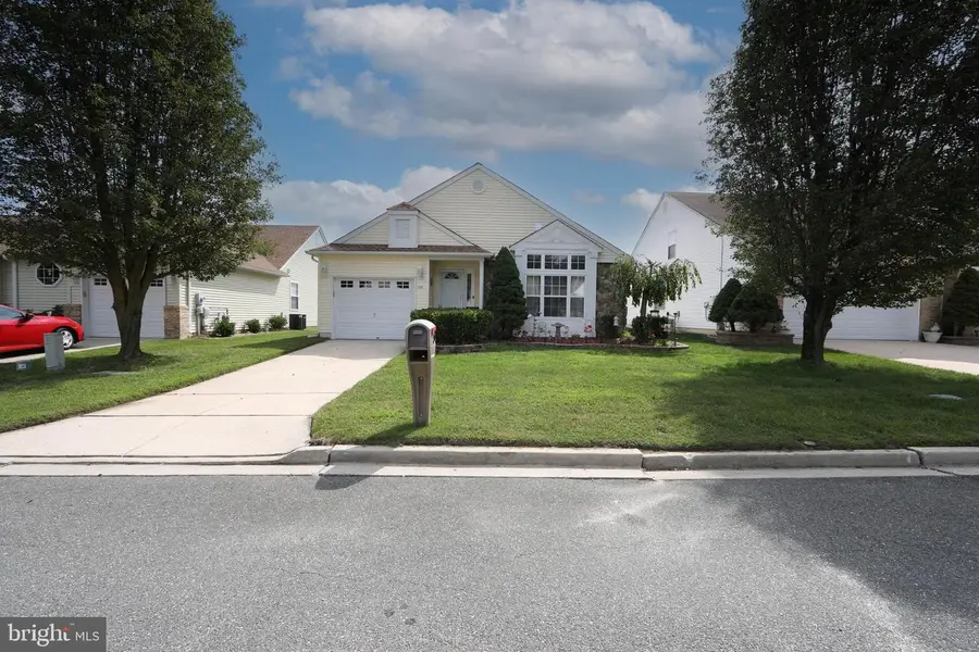 516 Saint Martin Ct, Williamstown, NJ 08094 - Image #3