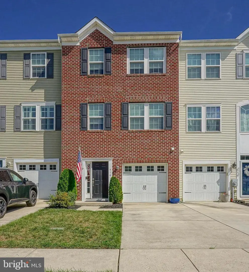 416 Dogwood Dr, Woodbury, NJ 08096 - Image #1