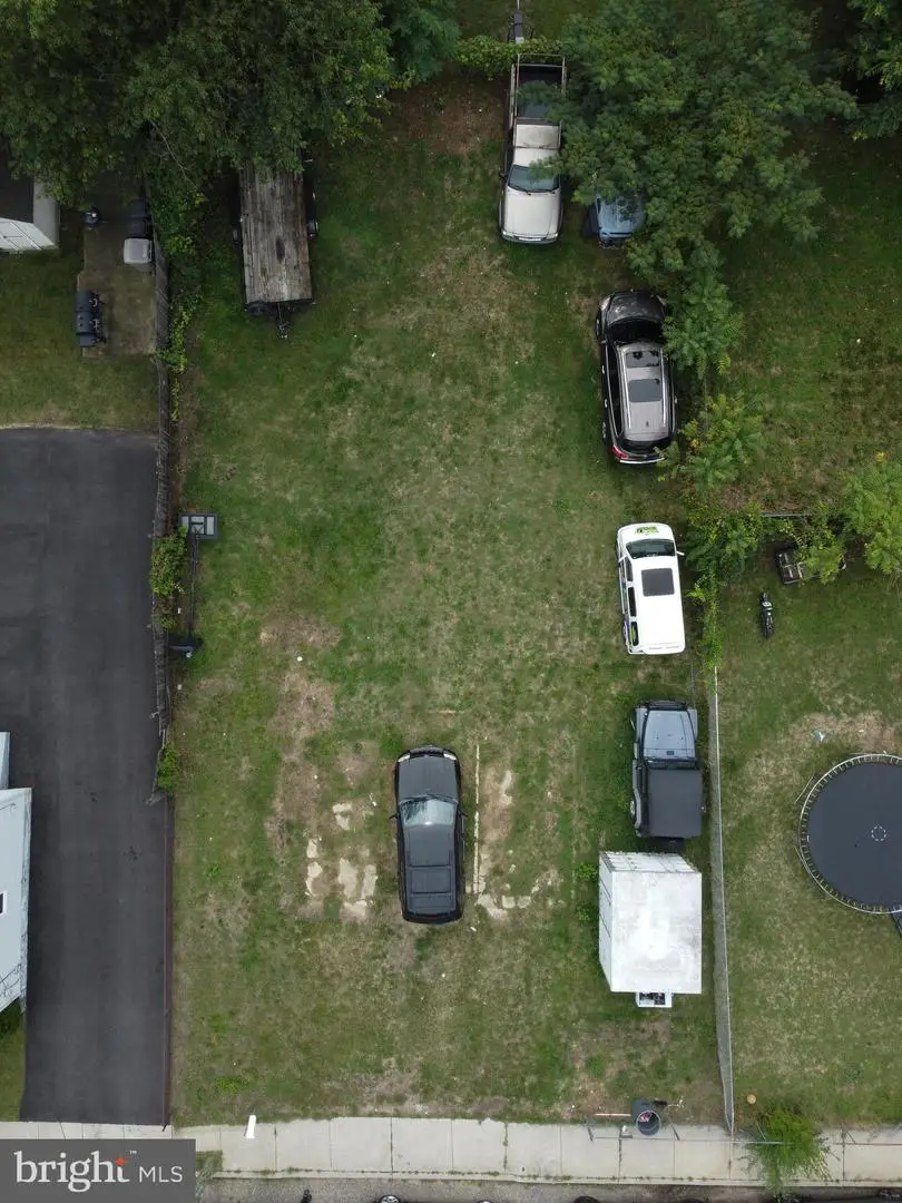 106 E Adams St, Paulsboro, NJ 08066 - Image #1