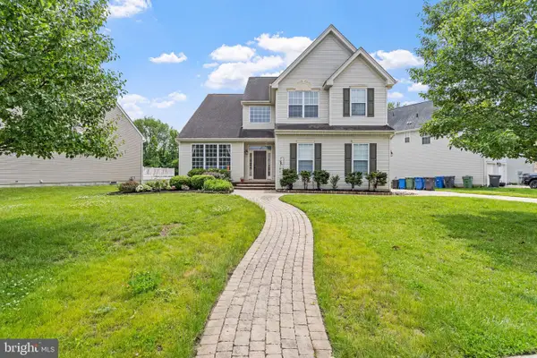 209 Windsor Dr, SWEDESBORO, NJ 08085