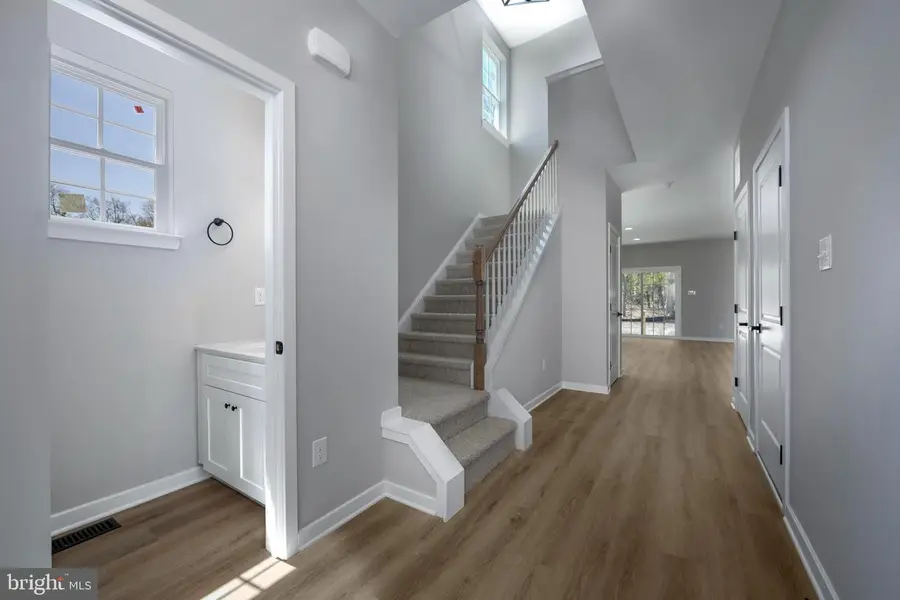 1 Birchwood Ln, Williamstown, NJ 08094 - Image #2