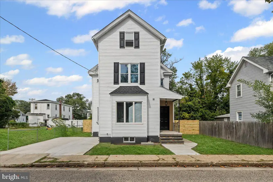 21 W Adams St, Paulsboro, NJ 08066 - Image #2